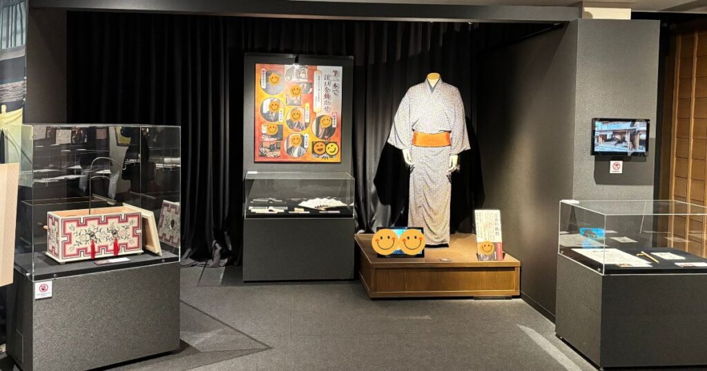 歌麿の衣装と源内先生のエレキテル